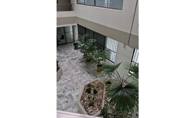 SE VENDEN OFICINAS EN EL CENTRO 7 CON 19  SIN PARQUEADERO