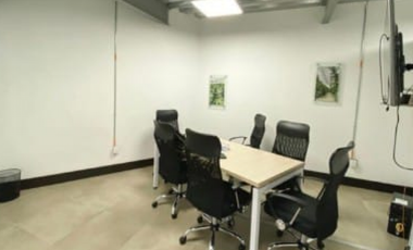 SE VENDE OFICINA EN PINARES QUALITY