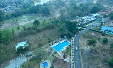 Se Vende Apto en Coronado Golf