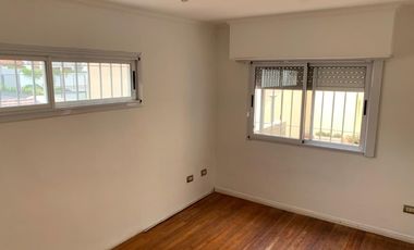 Casa PH en venta en Wilde Centro