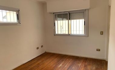 Casa PH en venta en Wilde Centro