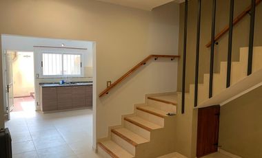 Casa PH en venta en Wilde Centro