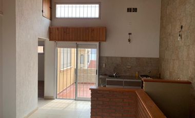 Casa PH en venta en Wilde Centro