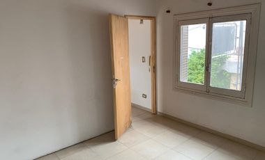 Casa PH en venta en Wilde Centro