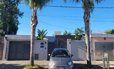 Casa en venta en Haedo Chico