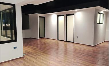 Casa en Venta en Paseo de la Reina