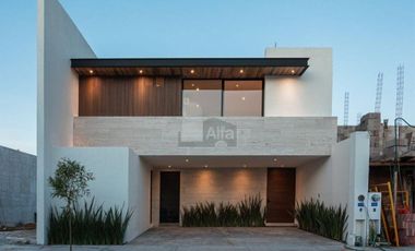 Casa en venta, en Privada San Ángel V, en San Luis Potosí