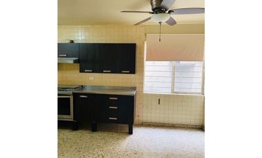 CASA EN VENTA COL. ANHUAC, SAN NICOLAS DE LOS GARZA. NL