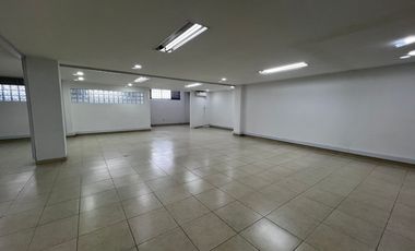 LOCAL EN ARRIENDO EN EL CENTRO/SANTA ROSA