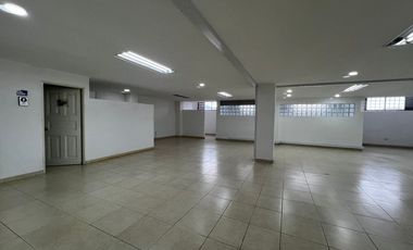 LOCAL EN ARRIENDO EN EL CENTRO/SANTA ROSA