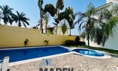 Inversionistas! Departamento en VENTA sobre Av Constitución Condominio Kerpis