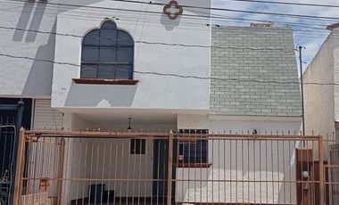 Casa en Renta en Avícola II, Chihuahua.