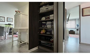 VENTA DE HERMOSO APARTAMENTO REMODELADO SECTOR PINARES PEREIRA