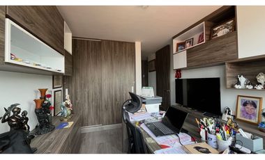 VENTA DE HERMOSO APARTAMENTO REMODELADO SECTOR PINARES PEREIRA