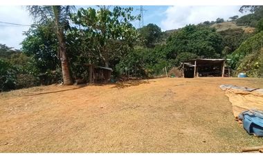 Finca Campestre en Venta, Vereda La Veta, Copacabana