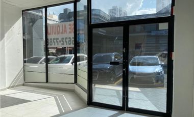 Se alquila local comercial ubicado en San Fernando. (LA)