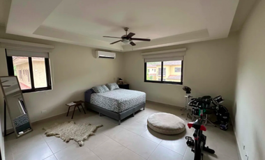 VENDO CASA PARA INVERSIONISTA EN CLAYTON, PH EMBASSY CLUB  (6)