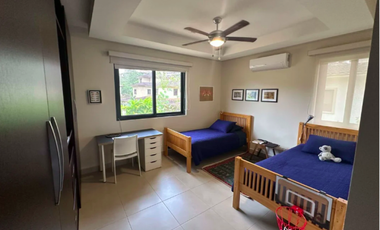 VENDO CASA PARA INVERSIONISTA EN CLAYTON, PH EMBASSY CLUB  (6)