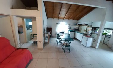 Casa en colonias de Chapadmalal.