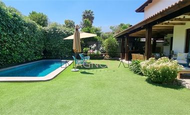 Casa en Venta en Av. Tobalaba - Av. Quebrada de Macul