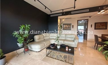Se vende apartamento en Santa María