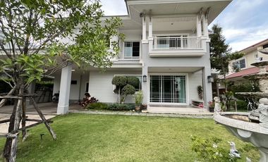 5 Bedroom House for sale at Nantawan Srinakarin