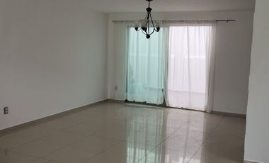 CASA MODERNA RENTA 3 REC. CERCA SALIDA A CDMX