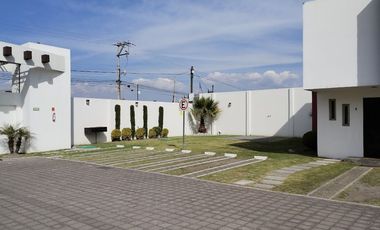 CASA MODERNA RENTA 3 REC. CERCA SALIDA A CDMX
