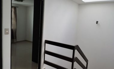 CASA MODERNA RENTA 3 REC. CERCA SALIDA A CDMX