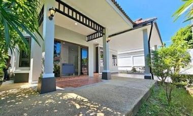 3 Bedroom House for rent at Bangthong Parkville