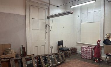 OFICINA EN ARRIENDO CALLE ESMERALDA (CÓD. 374)