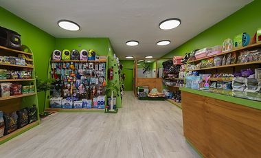 SE VENDE EDIFICIO DE 2 PISOS (CÓD. 336)