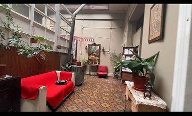 SE VENDE EDIFICIO DE 2 PISOS (CÓD. 336)