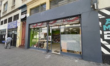 SE VENDE EDIFICIO DE 2 PISOS (CÓD. 336)