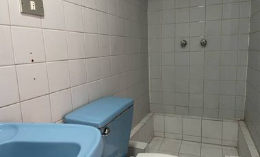 CASA COMERCIAL EN ARRIENDO