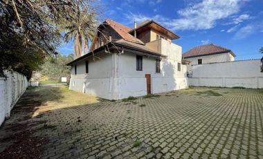 CASA COMERCIAL EN ARRIENDO