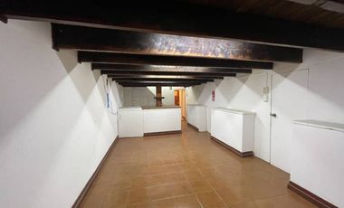 CASA COMERCIAL EN ARRIENDO