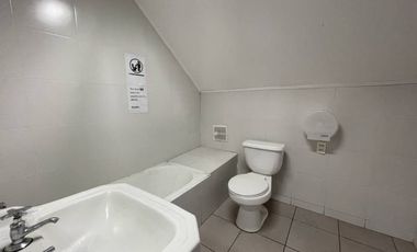 CASA COMERCIAL EN ARRIENDO