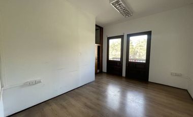 CASA COMERCIAL EN ARRIENDO