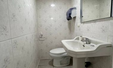 OFICINA EN ARRIENDO, PASAJE COUSIÑO (CÓD. 116)