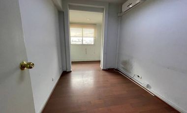 OFICINA EN ARRIENDO, PASAJE COUSIÑO (CÓD. 116)