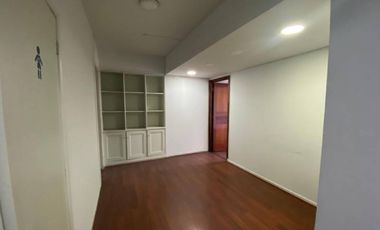 OFICINA EN ARRIENDO, PASAJE COUSIÑO (CÓD. 116)