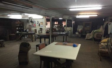 SE VENDE LOCAL COMERCIAL CON ALTILLO + HOSTAL (CÓD. 66)
