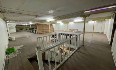 SE VENDE LOCAL COMERCIAL CON ALTILLO + HOSTAL (CÓD. 66)