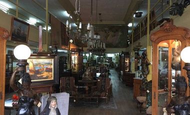 SE VENDE LOCAL COMERCIAL CON ALTILLO + HOSTAL (CÓD. 66)