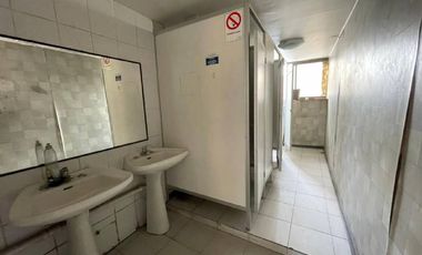 OFICINA PLANTA LIBRE Y GRAN TERRAZA EN ARRIENDO (CÓD. 5)