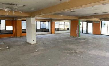 OFICINA PLANTA LIBRE Y GRAN TERRAZA EN VENTA (CÓD. 4)