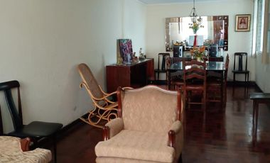 Remato casa 6 habitaciones en quinta, alt cruce Av. Brasil con Av, Bolivar
