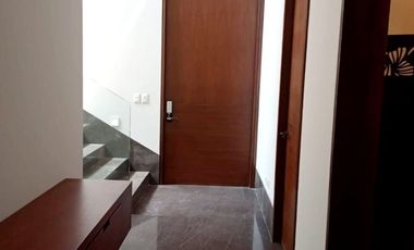 CASA EN VENTA PARA ESTRENAR AMUEBLADA COL. DEL VALLE EN LOS RÍOS $37,500,000