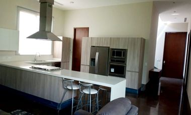 CASA EN VENTA PARA ESTRENAR AMUEBLADA COL. DEL VALLE EN LOS RÍOS $37,500,000